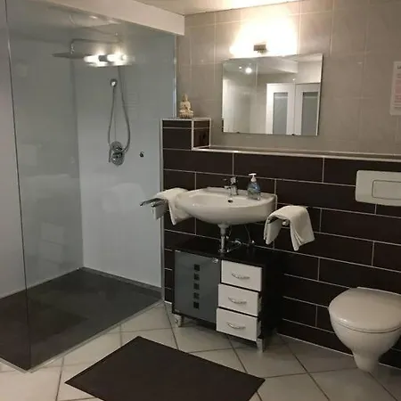 Extraschoen - Souterrain *